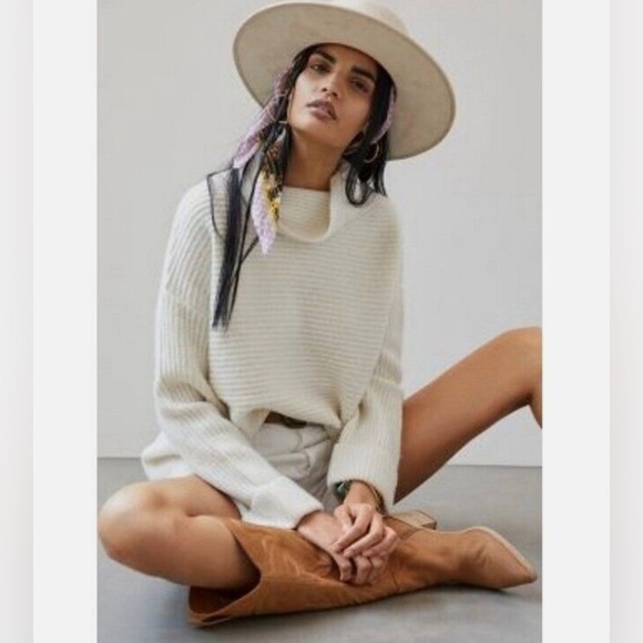 PILCRO Anthropologie | Cowl Neck Chunky Knit Oversized Cream Sweater, XS - Picture 11 of 14